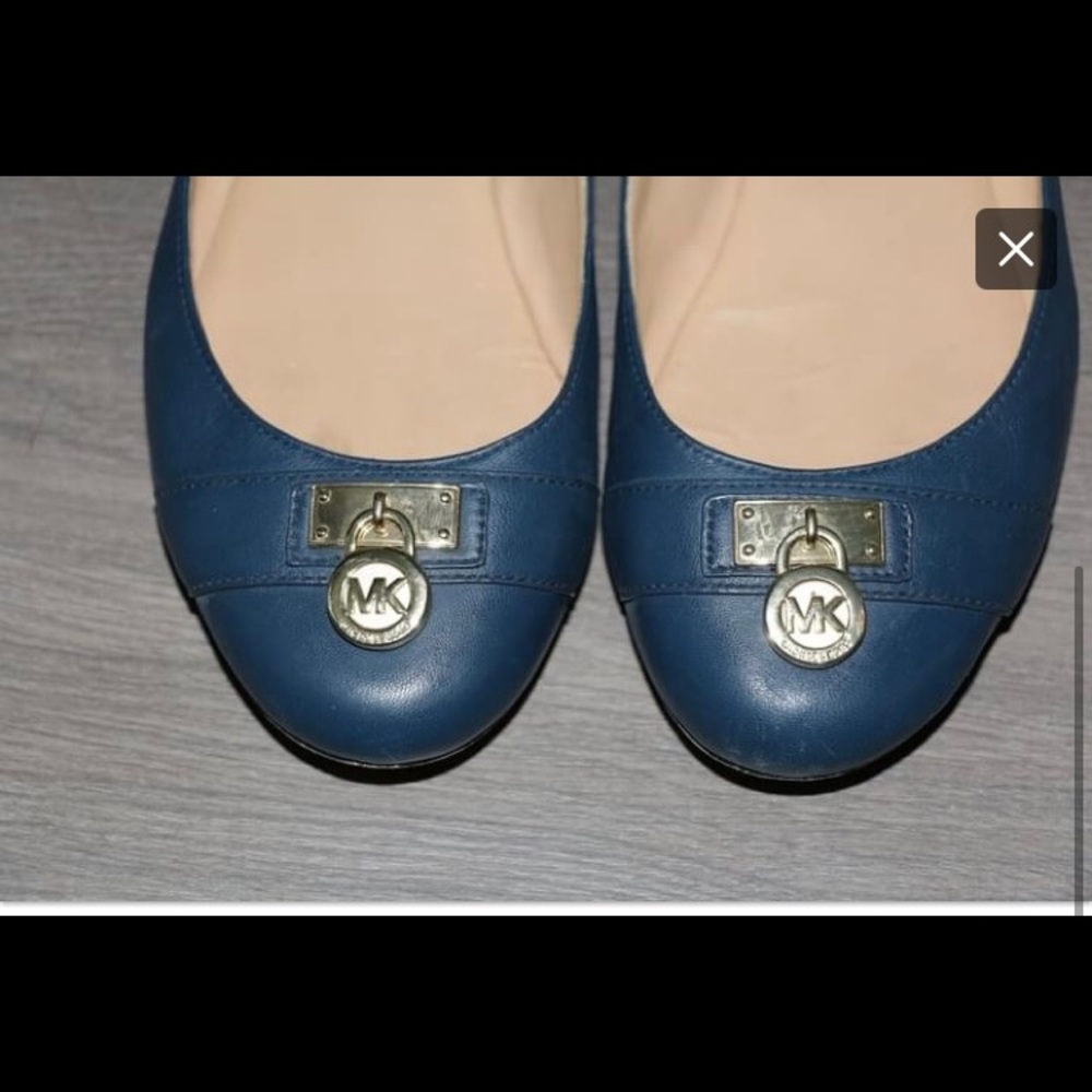 Michael Kors flat - Picture 2 of 2